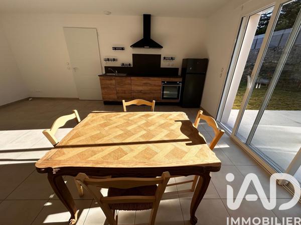 Location maison 3 pièces 59 m² Ruoms