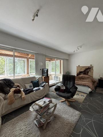 PLOEMEUR - KERVINIO - Maison de 230 m² avec installation équestre et hangar sur terrain de 17 440 m²