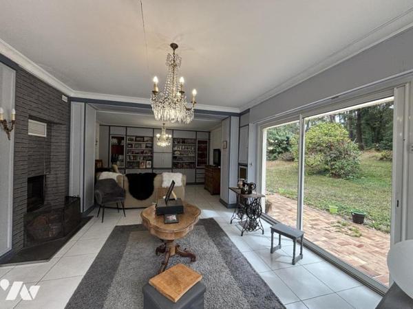 PLOEMEUR - KERVINIO - Maison de 230 m² avec installation équestre et hangar sur terrain de 17 440 m²