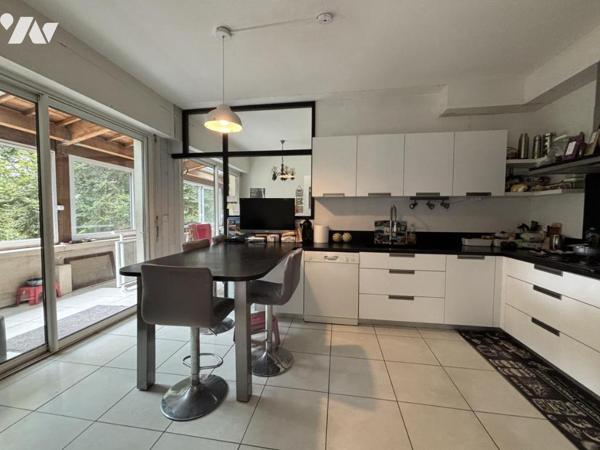 PLOEMEUR - KERVINIO - Maison de 230 m² avec installation équestre et hangar sur terrain de 17 440 m²