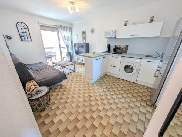 Richelieu. Appartement 2 pièces