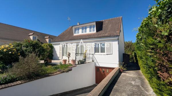 Maison à ROSNY-SUR-SEINE, 78710 - 5 pièces 134m²