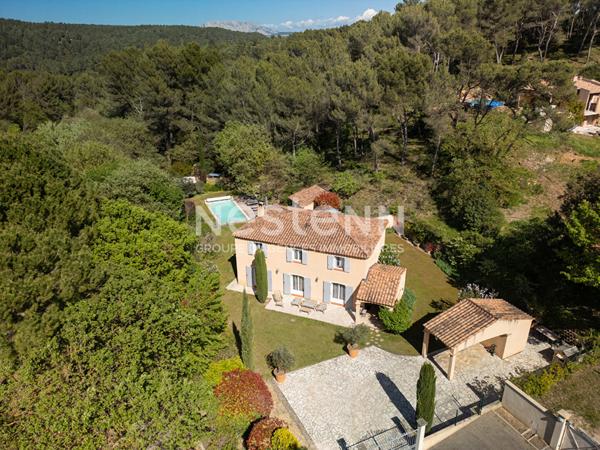Maison Bouc Bel Air 7 pièces 202.45 m2, bastide provençale, 5 chambres, double séjour, cuisine indépendante, piscine, terrain de 2000m², calme, proche IBS