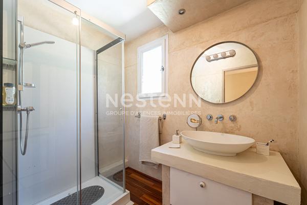 Maison Bouc Bel Air 7 pièces 202.45 m2, bastide provençale, 5 chambres, double séjour, cuisine indépendante, piscine, terrain de 2000m², calme, proche IBS