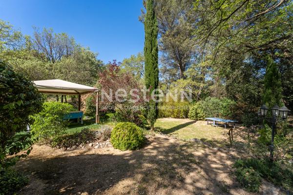 Maison Bouc Bel Air 7 pièces 202.45 m2, bastide provençale, 5 chambres, double séjour, cuisine indépendante, piscine, terrain de 2000m², calme, proche IBS