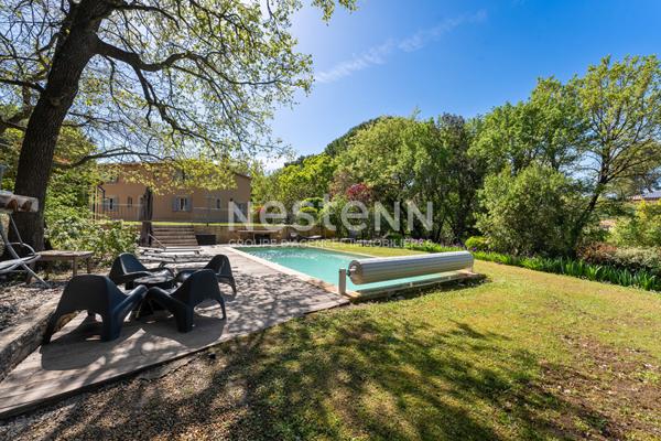 Maison Bouc Bel Air 7 pièces 202.45 m2, bastide provençale, 5 chambres, double séjour, cuisine indépendante, piscine, terrain de 2000m², calme, proche IBS