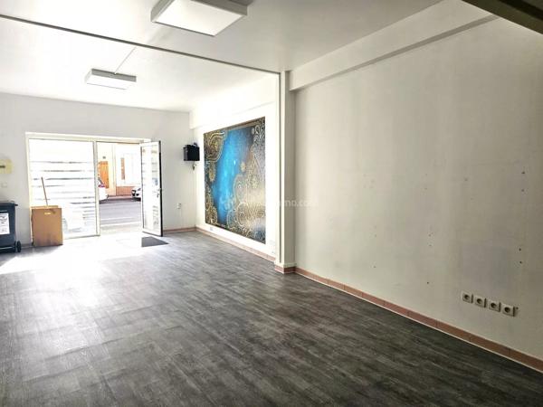 Location Local commercial 1 pièces 57 m2 à Albi
