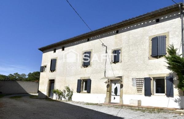 Belle propriété de 205 m² située à proximité du centre et des grands axes.