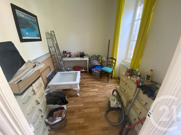 Maison à vendre  8 pièces - 121 m 2   ROCHEFORT  - 17