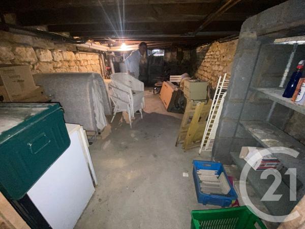 Maison à vendre  8 pièces - 121 m 2   ROCHEFORT  - 17