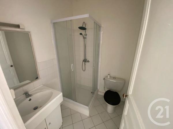 Maison à vendre  8 pièces - 121 m 2   ROCHEFORT  - 17