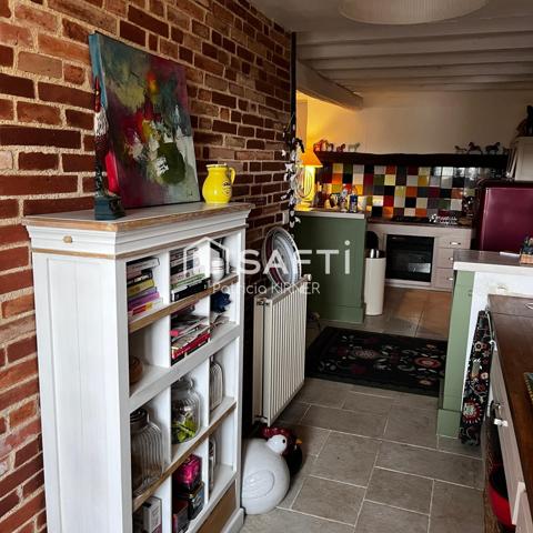 Maison 9 pièces 255m² avec terrain de 5092 m²