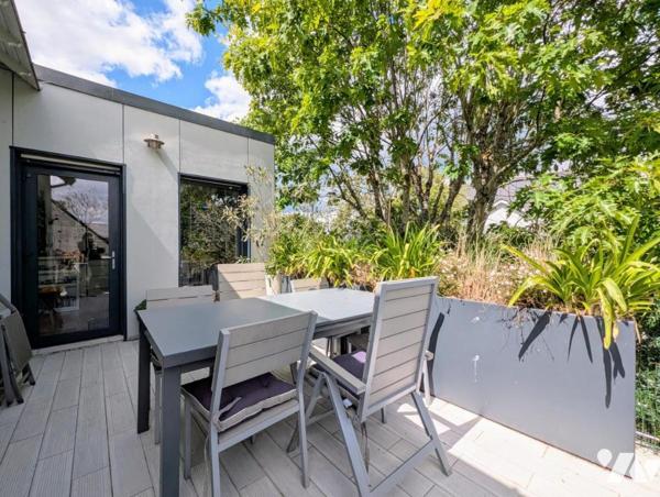 La Chapelle-sur-Erdre - Chêne Vert - Maison 152m² avec 2 studios et garages