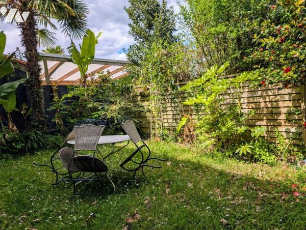 La Chapelle-sur-Erdre - Chêne Vert - Maison 152m² avec 2 studios et garages