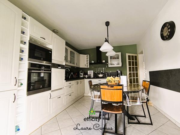 Maison 6 pièces - 176 m²