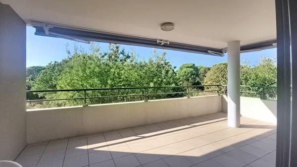 T2 GRANDE TERRASSE GARAGE