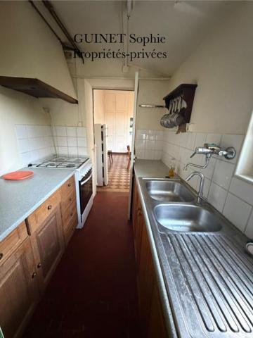 Maison Lucon 9 pièce(s) 109.11 m2