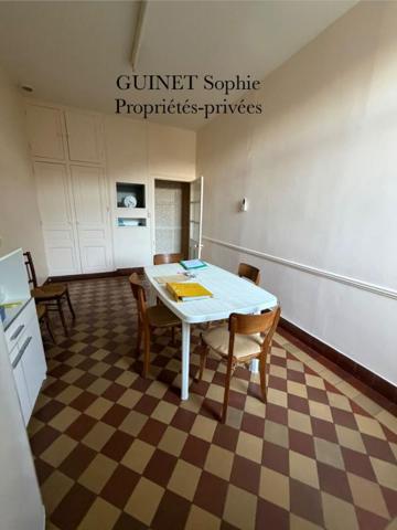 Maison Lucon 9 pièce(s) 109.11 m2