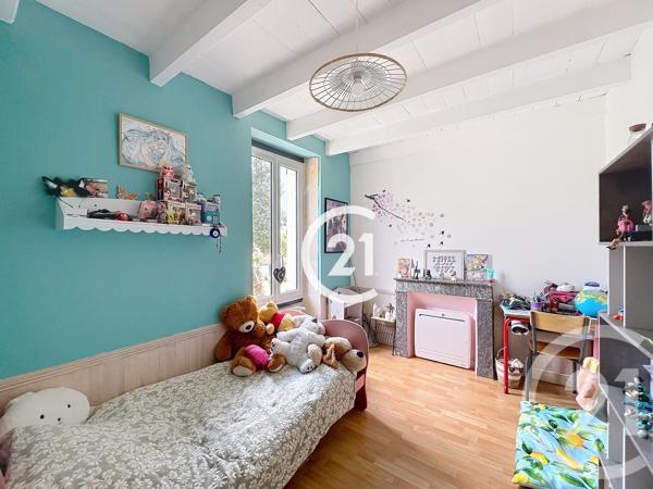 Maison à vendre  11 pièces - 295 m 2   JAVREZAC  - 16