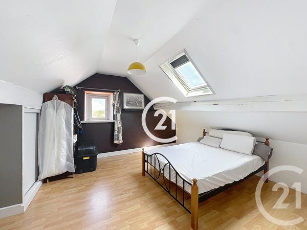 Maison à vendre  11 pièces - 295 m 2   JAVREZAC  - 16