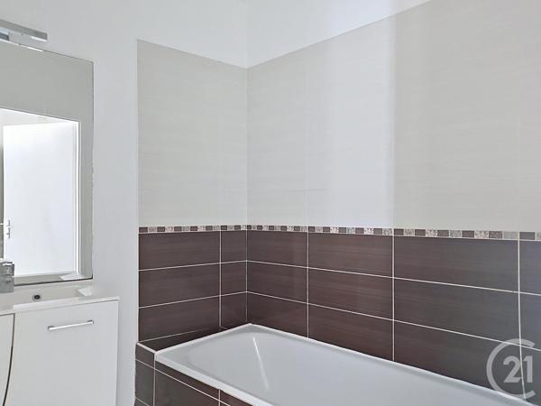 Appartement F3 à vendre  3 pièces - 50 m 2   LA TESTE DE BUCH  - 33