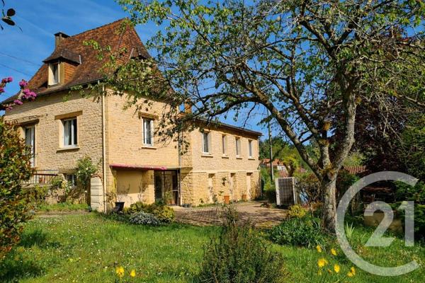 Maison à vendre  7 pièces - 168 m 2   SARLAT LA CANEDA  - 24