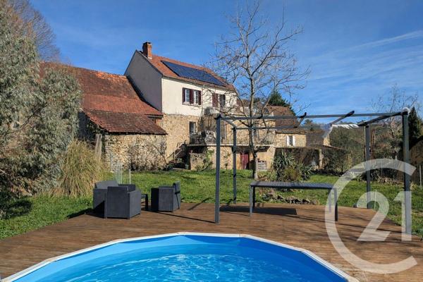 Maison à vendre  7 pièces - 168 m 2   SARLAT LA CANEDA  - 24