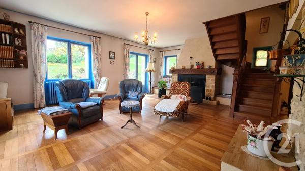 Maison à vendre  7 pièces - 168 m 2   SARLAT LA CANEDA  - 24