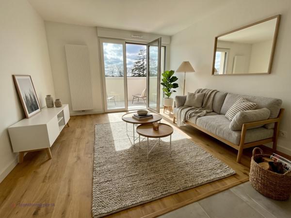 A LOUER - SAUTRON - Appartement 3 pièces RECENT avec BALCON et PARKINGS !
