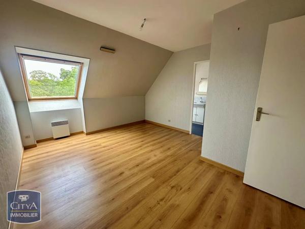 Appartement à louer 2 pièces 62m² Dijon (21000)
