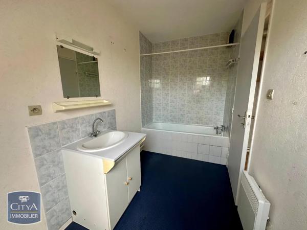 Appartement à louer 2 pièces 62m² Dijon (21000)