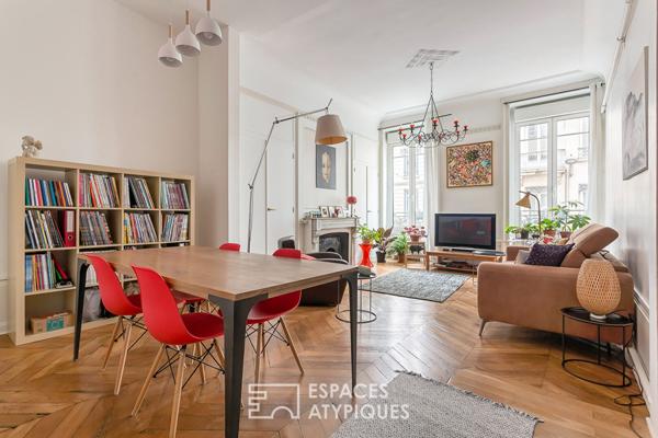 Appartement ancien rénové au coeur du 6eme