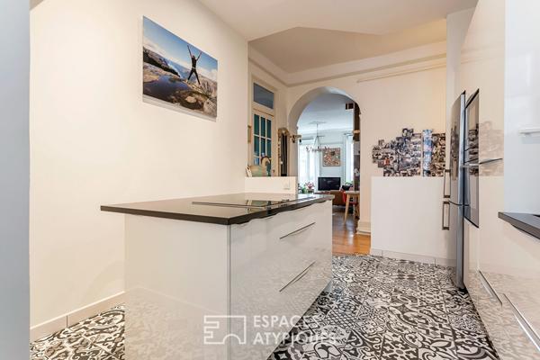 Appartement ancien rénové au coeur du 6eme