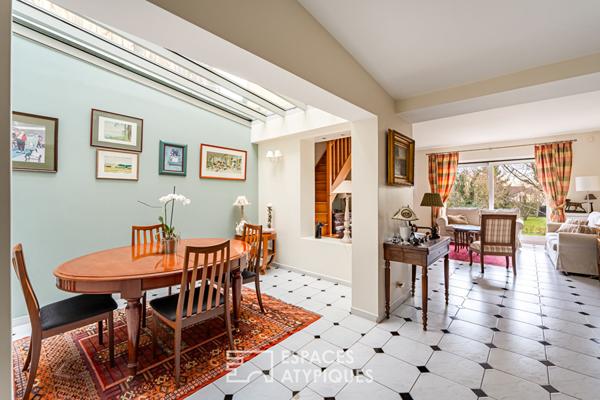 Meulière et son extension avec jardin bucolique