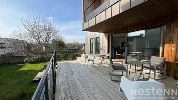 Maison passive haut de gamme avec grand espace de vie, 4 chambres, terrasse et sous-sol complet