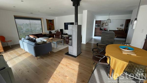 Maison passive haut de gamme avec grand espace de vie, 4 chambres, terrasse et sous-sol complet