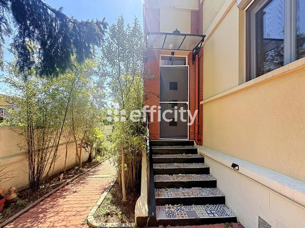 Maison 9 pièces - 306 m² Bien prestige