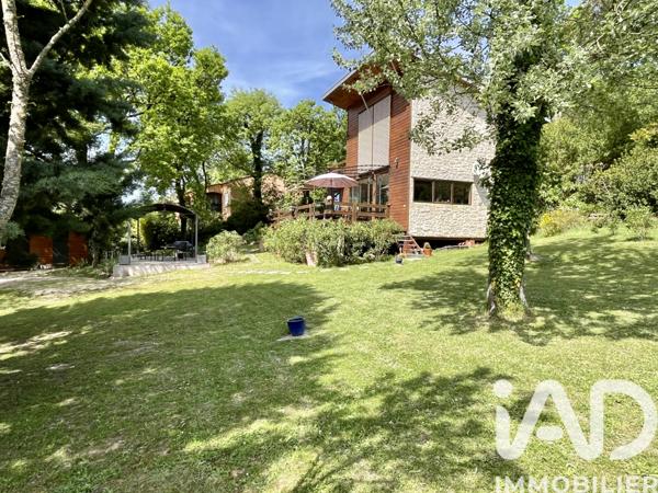 Maison à vendre 5 pièces 100 m² Saint-Hippolyte-de-Montaigu