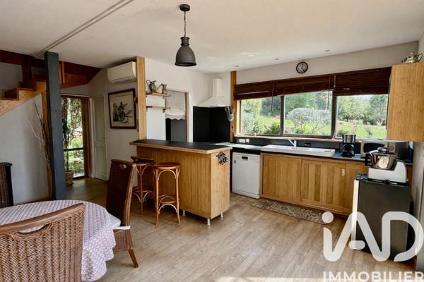 Maison à vendre 5 pièces 100 m² Saint-Hippolyte-de-Montaigu