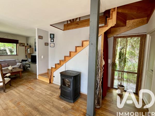 Maison à vendre 5 pièces 100 m² Saint-Hippolyte-de-Montaigu