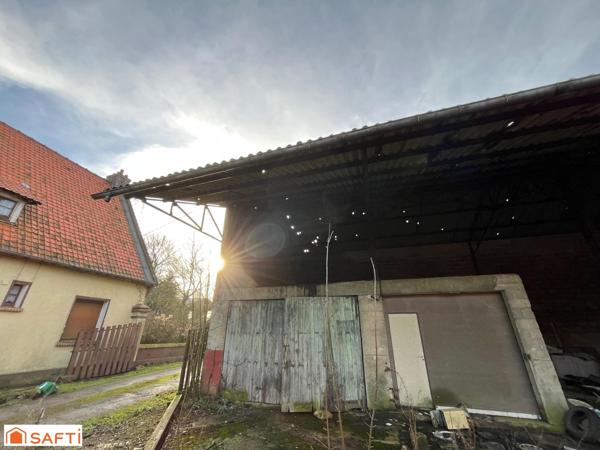 RARE sur le marché, Grand hangar de plus de 400 m2