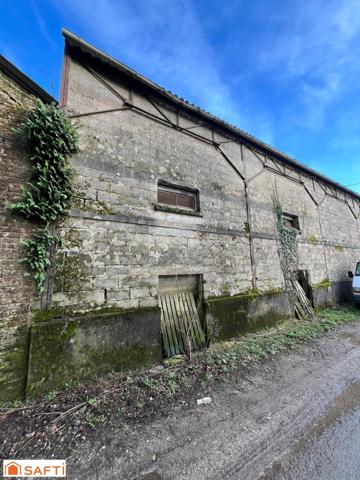 RARE sur le marché, Grand hangar de plus de 400 m2