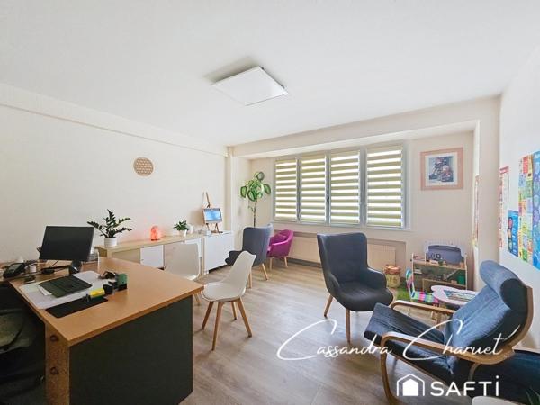 ST PRIEST VILLAGE T3 TRAVERSANT CAVE + PARKING