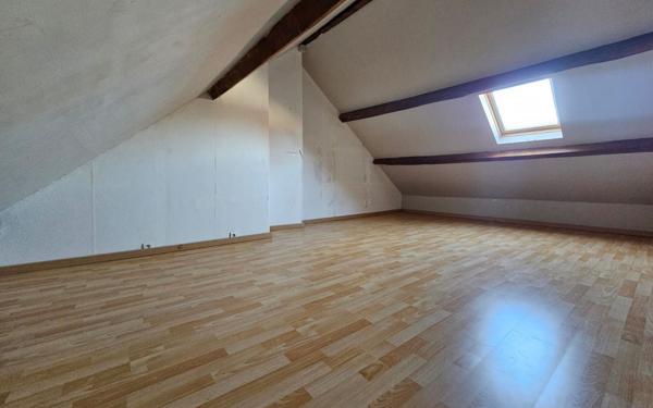 Maison à vendre    3 pièces • 68,87 m2 Voulx