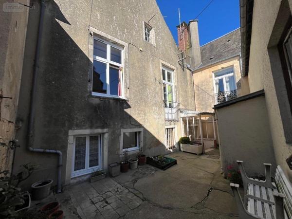 Immeuble à vendre à Carentan-les-Marais dans la Manche (50500), ref : 50110-725