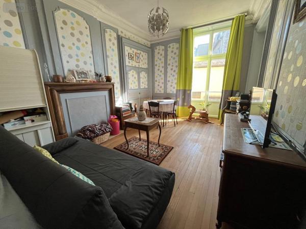 Immeuble à vendre à Carentan-les-Marais dans la Manche (50500), ref : 50110-725