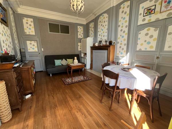 Immeuble à vendre à Carentan-les-Marais dans la Manche (50500), ref : 50110-725