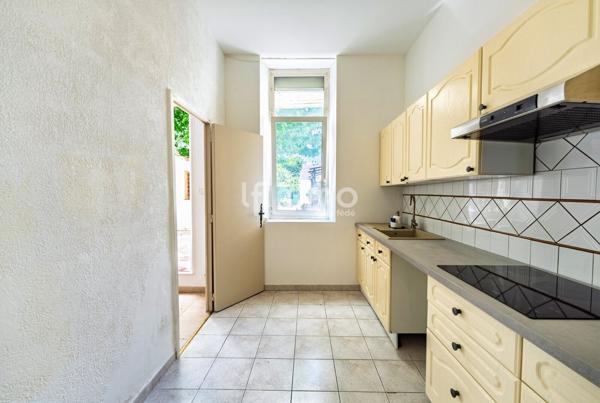 Appartement T3 et sa belle terrasse 13014