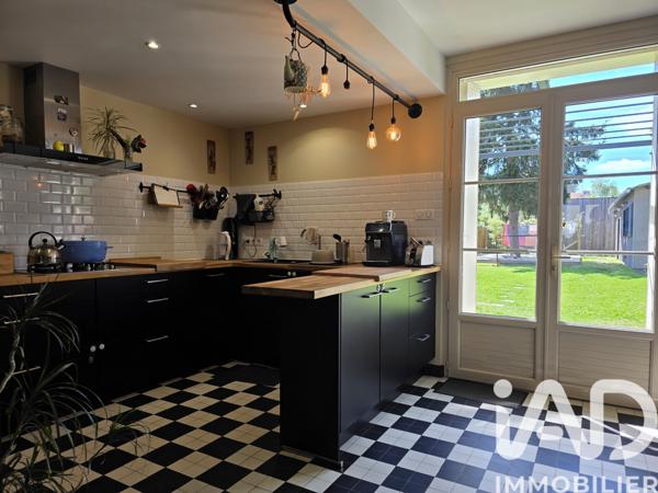 Maison à vendre 7 pièces 179 m² Poitiers