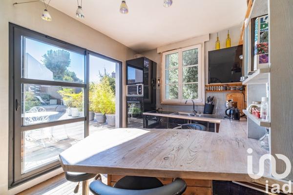 Maison à vendre 6 pièces 140 m² Suresnes